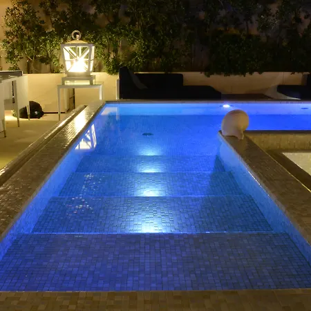 فندق Palazzo Del Corso - Boutique غالّيبولي