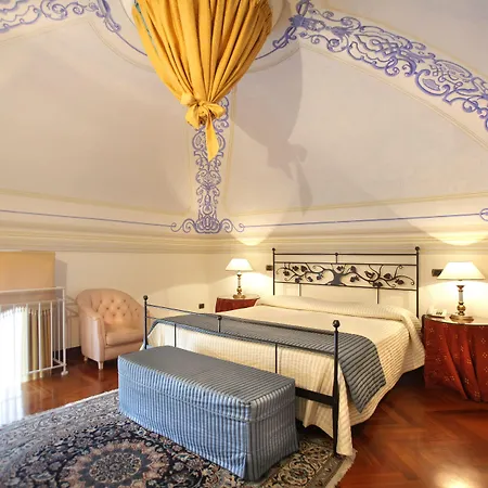 Palazzo Del Corso - Boutique Ξενοδοχείο 5*