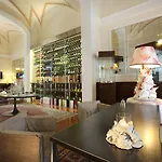Palazzo Del Corso – Boutique 5*