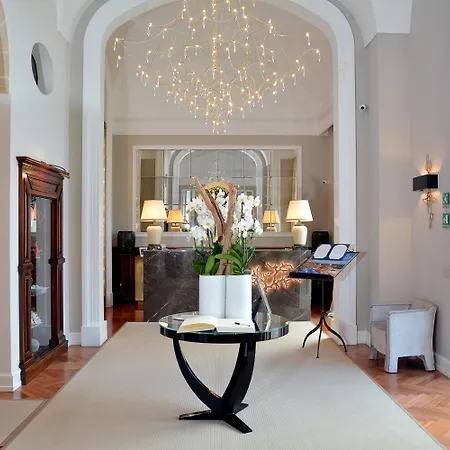 Hotel Palazzo Del Corso – Boutique
