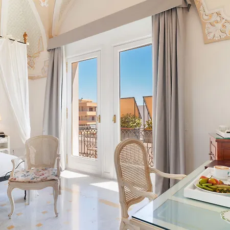 Palazzo Del Corso - Boutique 5*